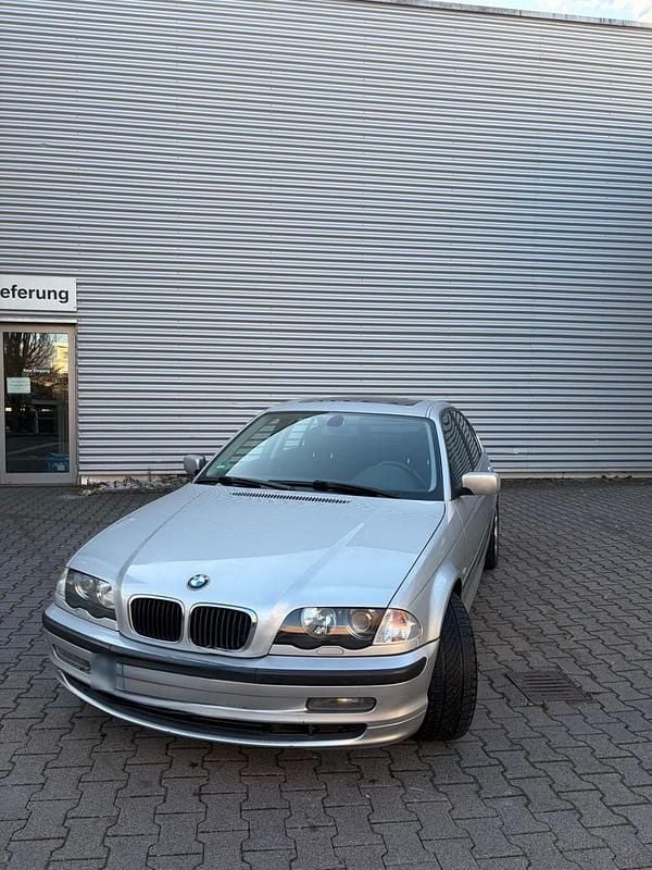 Gebraucht BMW 323 170 PS (125 kW) 2000 Silber Limousine