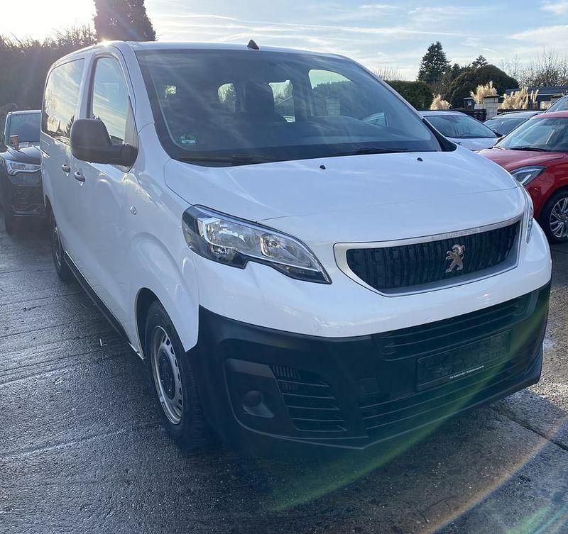 Gebraucht Peugeot Expert 120 PS (88 kW) 2021 Weiß Van