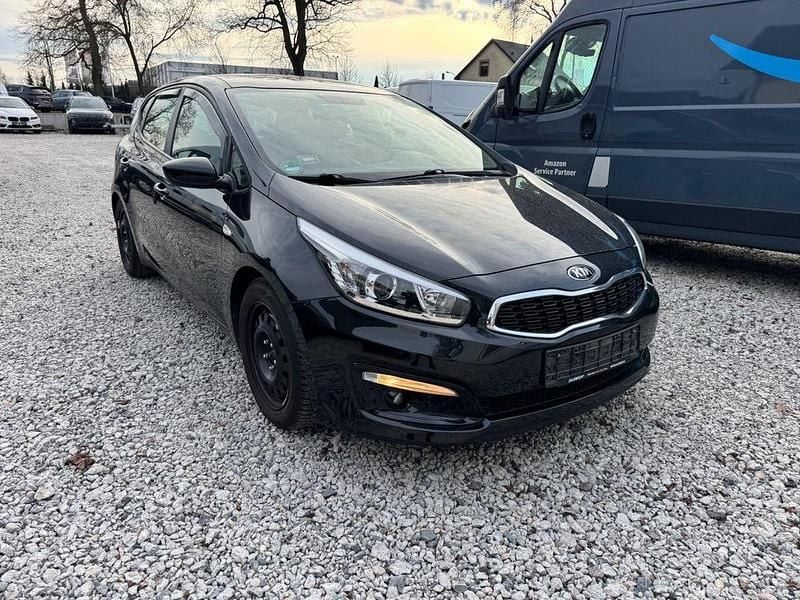 Gebraucht Kia Ceed Edition 7 99 PS (72 kW) 2017 Schwarz Kleinwagen