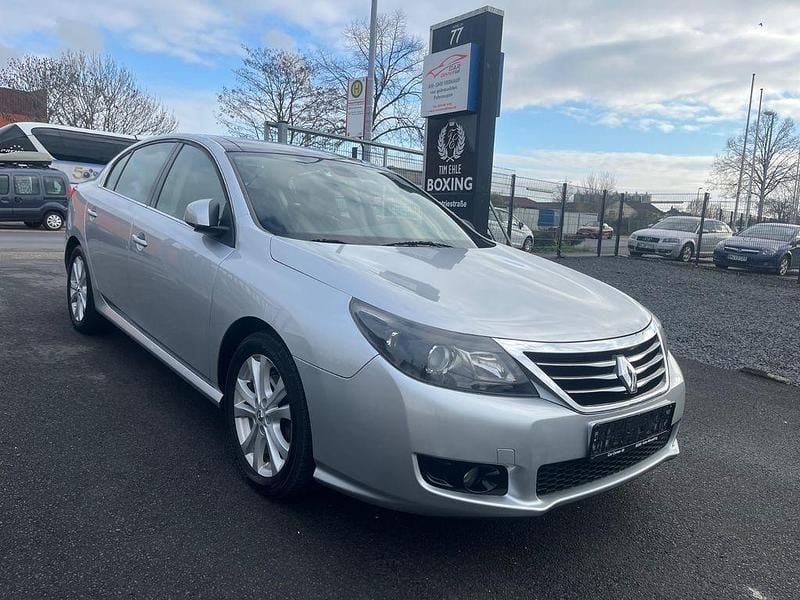 Usata Renault Latitude 150 CV (110 kW) 2011 Grigio Berlina
