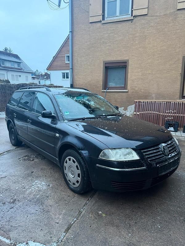 Second-hand VW Passat 101 CP (74 kW) 2004 Negru Break