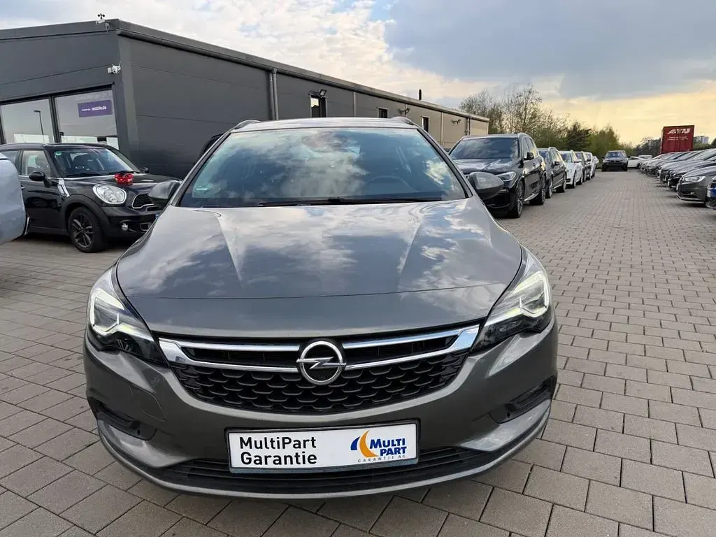 Gebraucht Opel Astra 136 PS (100 kW) 2019 Grau Kombi