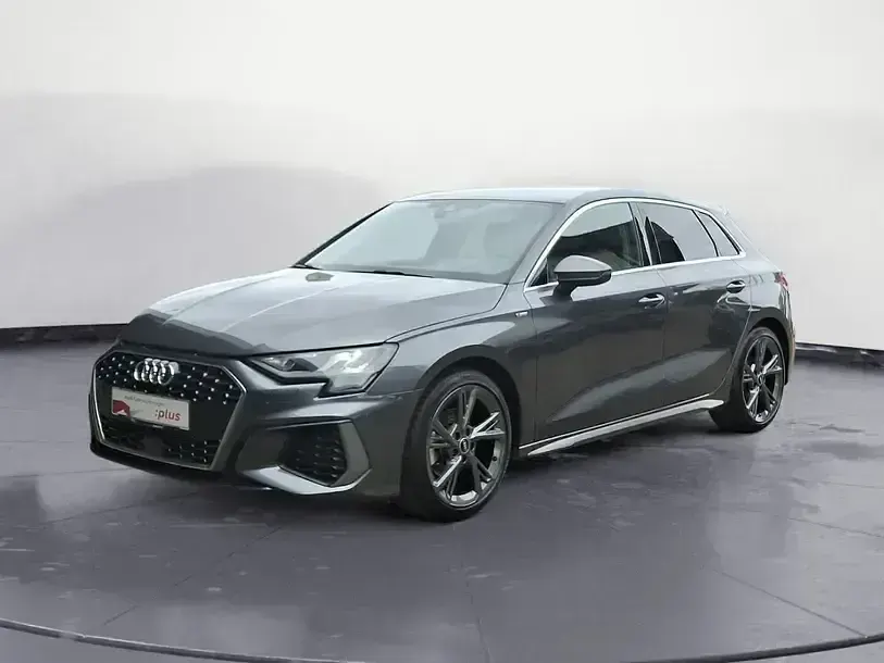 Gebraucht Audi A3 S-Line 150 PS (110 kW) 2023 Grau Limousine