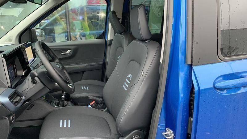 Gebraucht Ford Tourneo Courier Active 125 PS (91 kW) 2024 Blau Van / Kleinbus