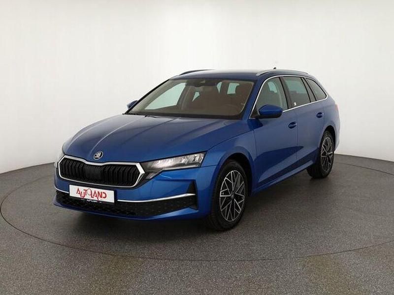 Blau Neu 2025 Skoda Octavia Kombi | 33.900 € (Guter Preis) - Bild 1/4