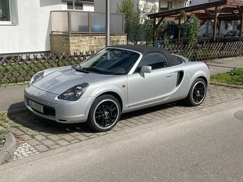 Gebraucht Toyota MR2 184 PS (135 kW) 2000 Silber Cabrio