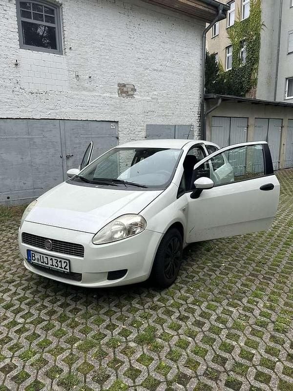 Gebraucht 2009 Fiat Grande Punto Active Kleinwagen | 1.100 € (Guter Preis) - Bild 1/4