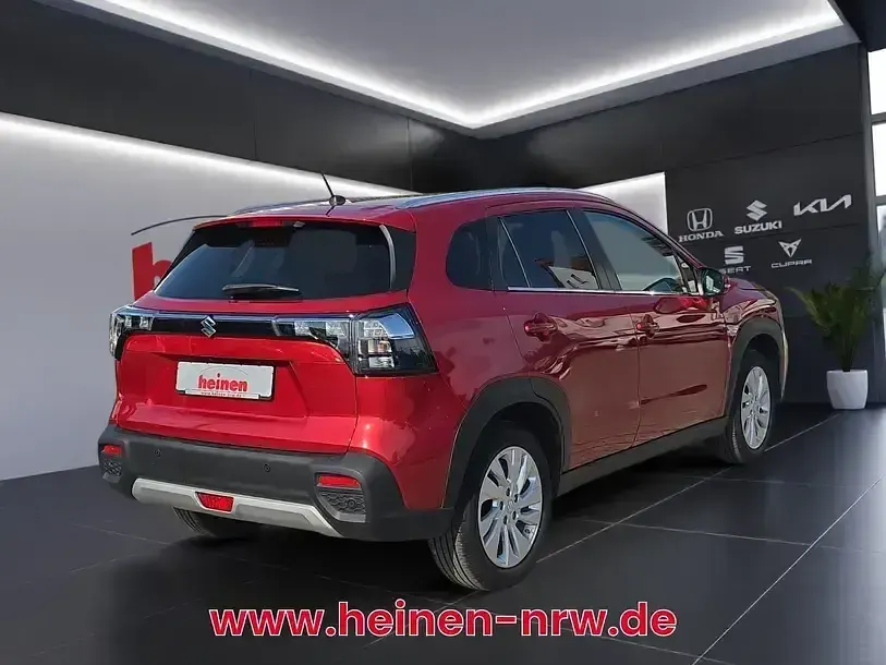 Gebraucht Suzuki SX4 S-Cross Comfort 129 PS (94 kW) 2023 Rot SUV