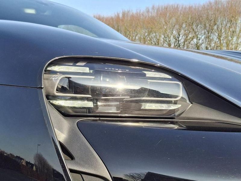 Gebraucht Porsche Taycan Sport Turismo 239 kW (326 PS) 2022 Schwarz Limousine