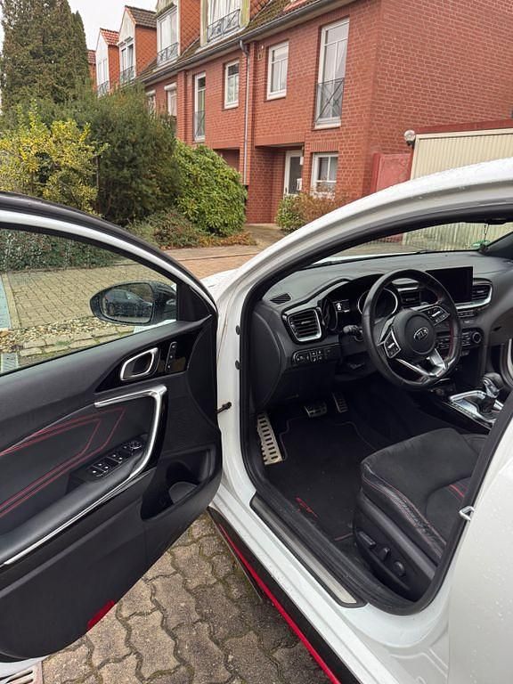 Gebraucht Kia ProCeed 204 PS (150 kW) 2019 Weiß Kombi