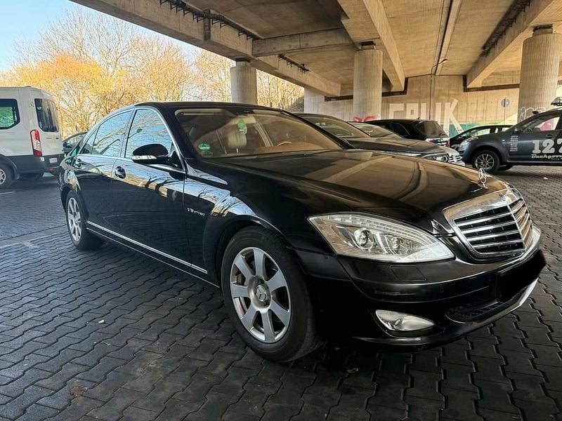 Gebraucht Mercedes S320 235 PS (172 kW) 2009 Schwarz Limousine