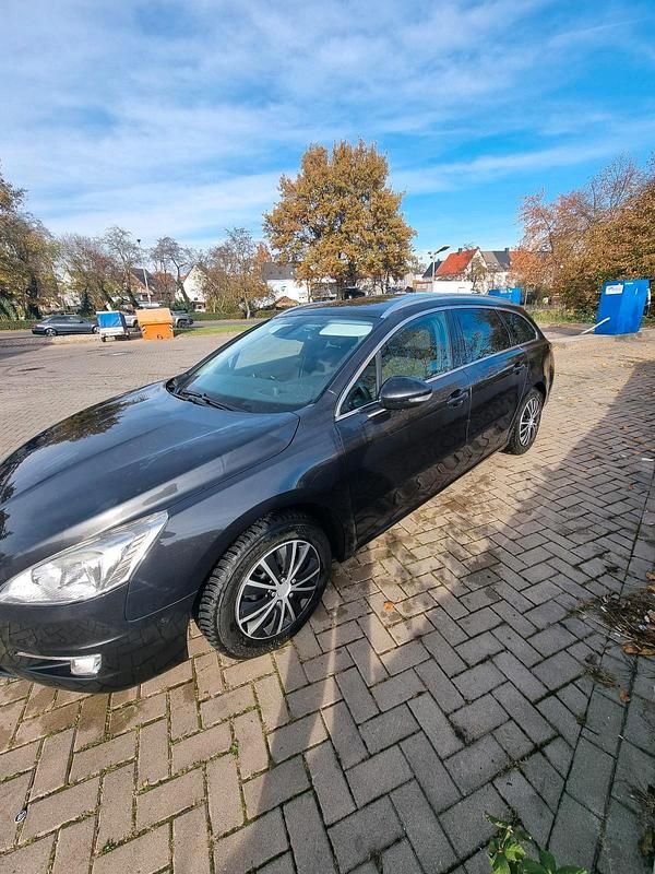 Gebraucht Peugeot 508 SW 155 PS (114 kW) 2014 Grau Kombi