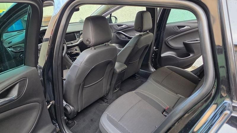 Gebraucht Opel Astra Innovation 150 PS (110 kW) 2018 Schwarz Kombi