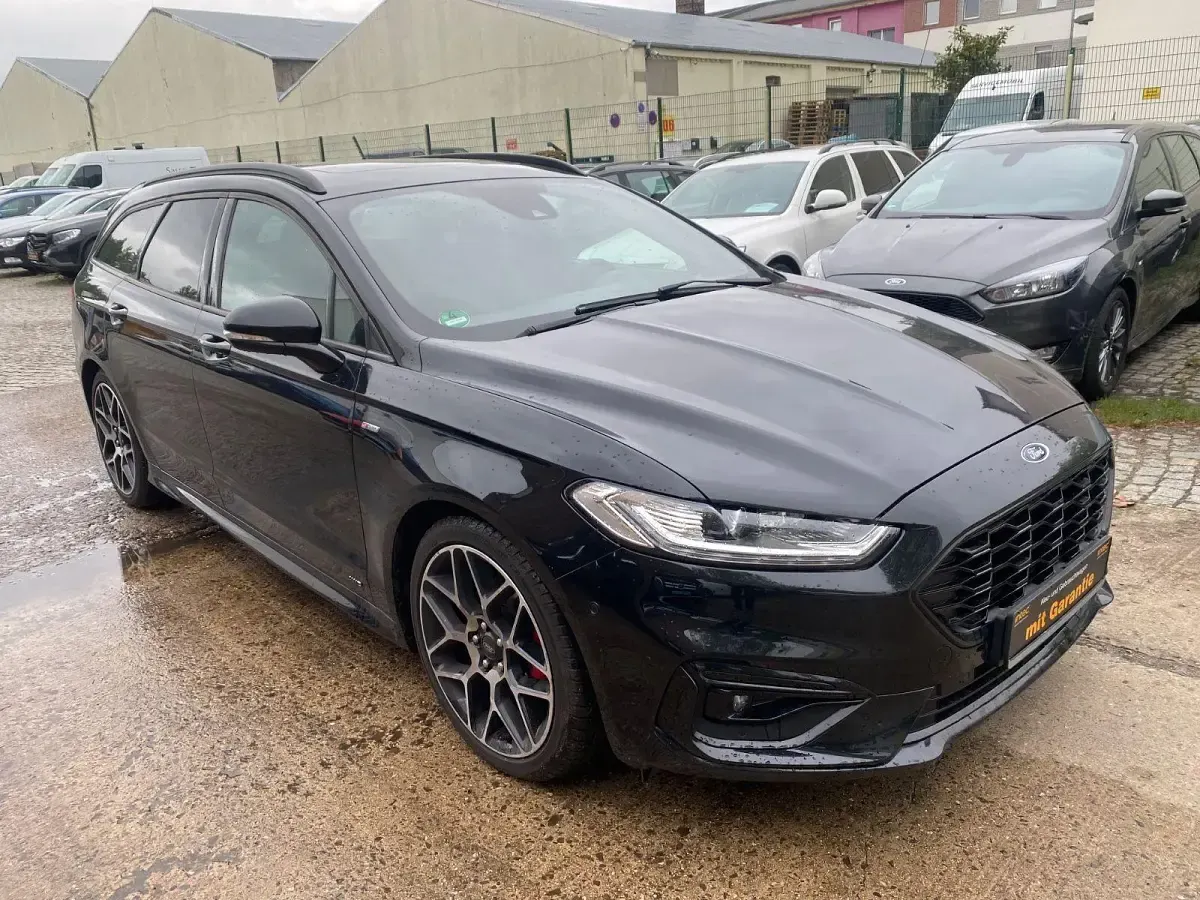 Gebraucht Ford Mondeo ST-Line 190 PS (139 kW) 2019 Schwarz Kombi