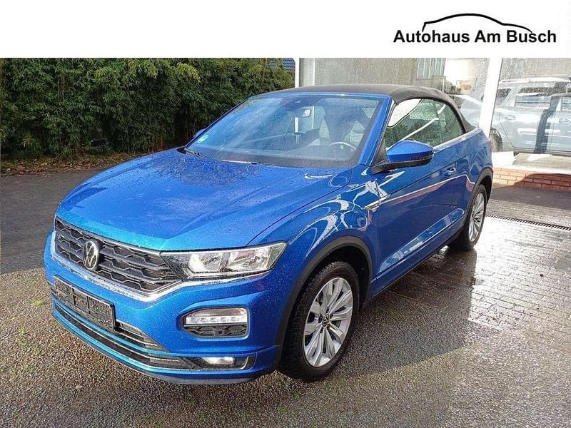 Ravennablau metallic (metallic) Gebraucht 2021 VW T-Roc Cabriolet R-line Cabrio | 24.690 € (Guter Preis) - Bild 1/4