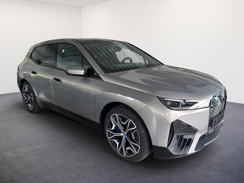 Gebraucht BMW iX Performance 239 kW (326 PS) 2022 Grau SUV