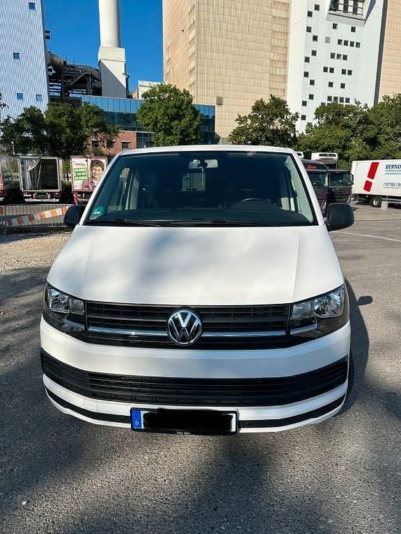 Second-hand VW T6 150 CP (110 kW) 2017 Alb Van