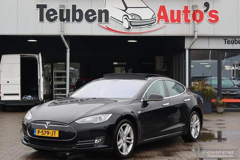 Schwarz Gebraucht 2014 Tesla Model S Performance Kleinwagen | 17.495 € (Guter Preis) - Bild 1/3