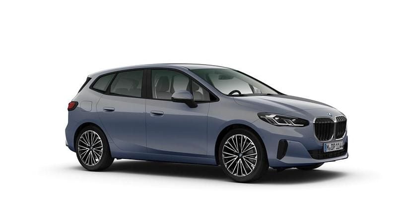 Gebraucht 2025 BMW 218 Active Tourer Luxury Line Van / Kleinbus | 28.603 € (Superpreis) - Bild 1/1