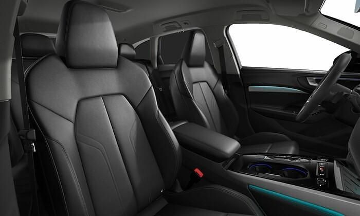 Gebraucht Audi A5 Ambiente 204 PS (150 kW) 2025 Mythosschwarz Kombi