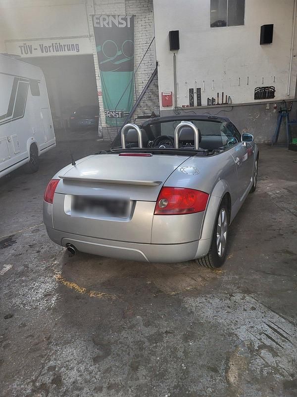 Gebraucht Audi TT 150 PS (110 kW) 2002 Silber Coupé