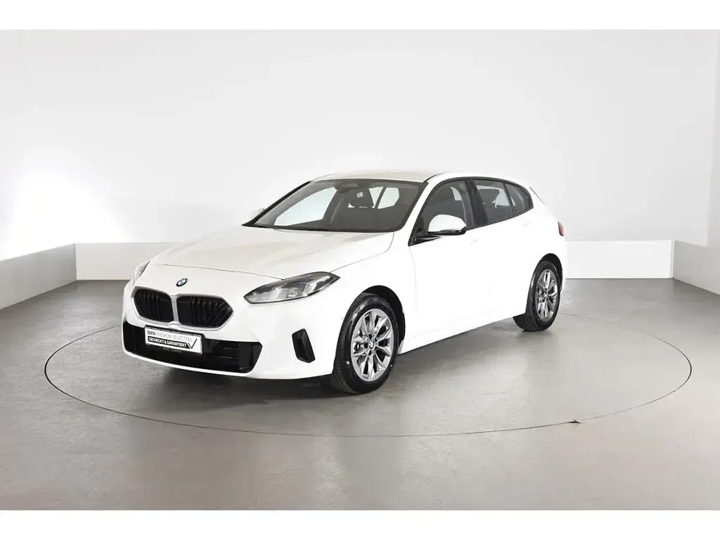 Gebraucht BMW 120 Performance 156 PS (114 kW) 2025 Weiss Kleinwagen