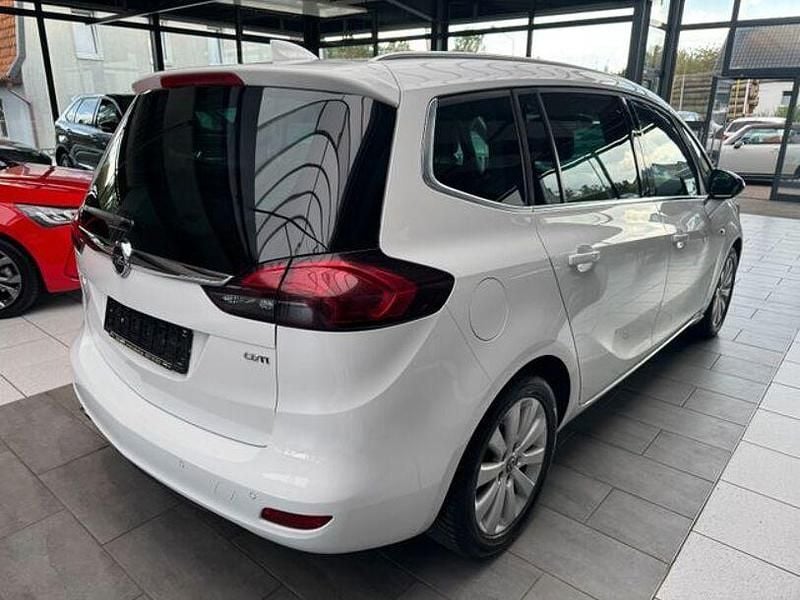 Gebraucht Opel Zafira Innovation 131 PS (96 kW) 2016 Andere Van / Kleinbus