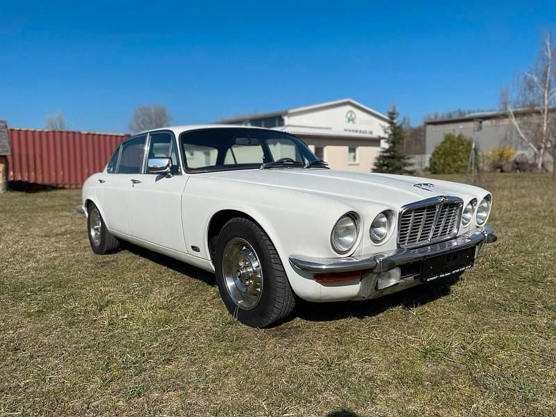 Gebraucht Jaguar XJ6 168 PS (123 kW) 1978 Weiß Limousine