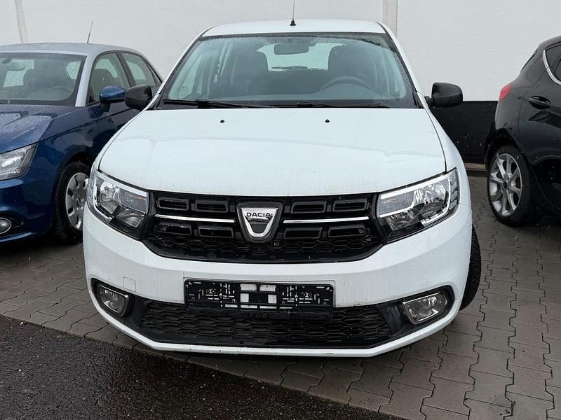 Gebraucht Dacia Sandero 73 PS (53 kW) 2018 Weiß Kleinwagen
