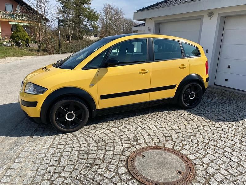 Gebraucht Audi A2 75 PS (55 kW) 2003 Gelb Kleinwagen