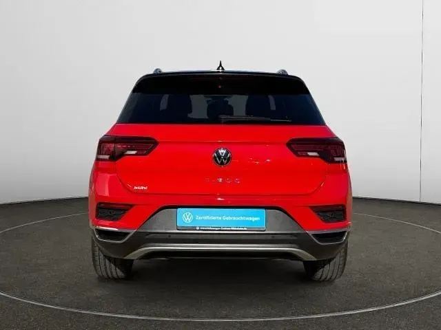 Gebraucht VW T-Roc Active 150 PS (110 kW) 2022 Flashrot SUV