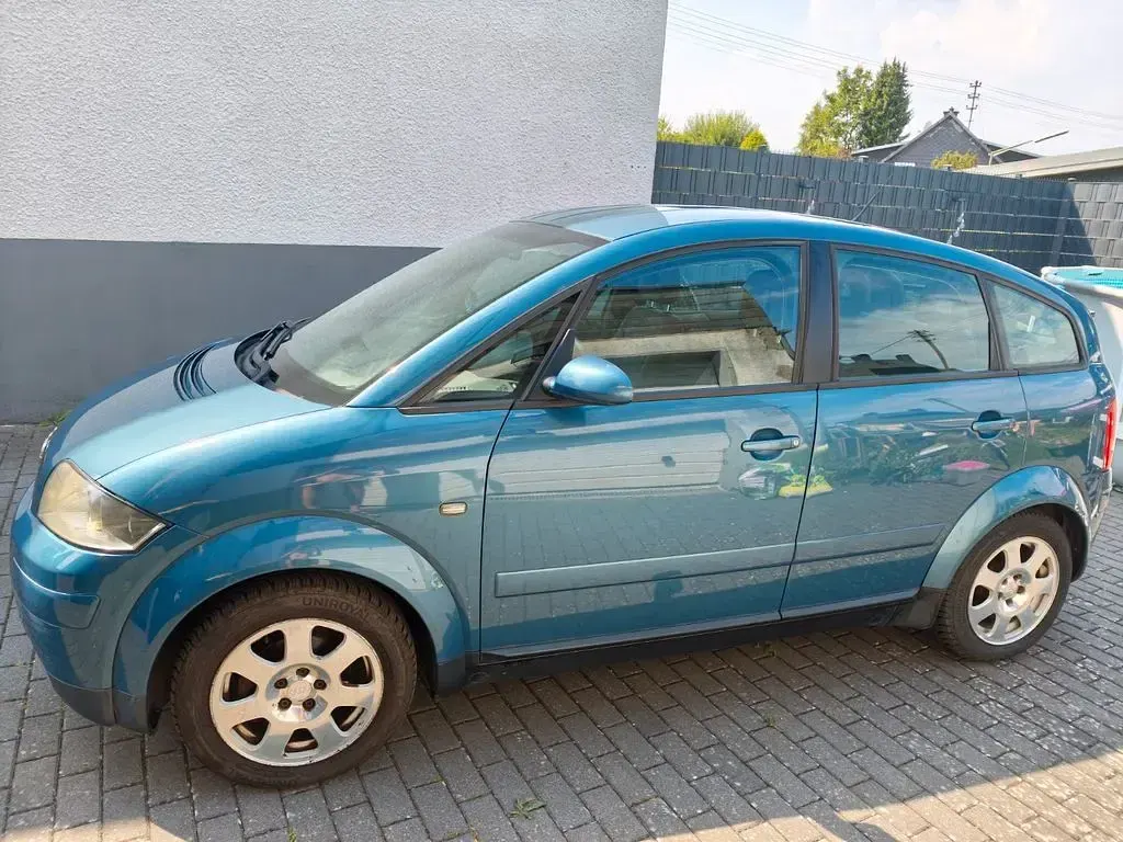 Gebraucht Audi A2 Sport 75 PS (55 kW) 2000 Blau Kleinwagen