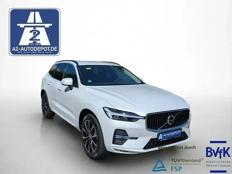 Gebraucht Volvo XC60 Core 197 PS (144 kW) 2023 Weiß SUV