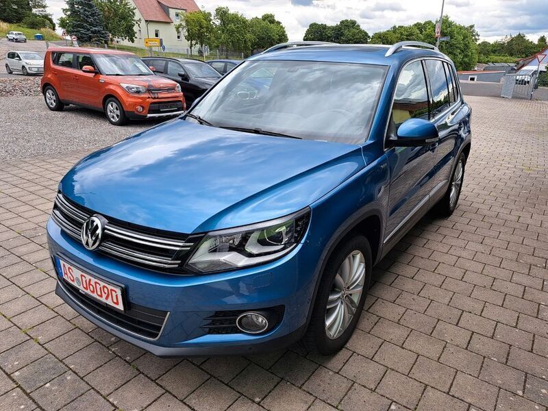 Acapulcoblau Gebraucht 2013 VW Tiguan Life SUV | 6.950 € (Guter Preis) - Bild 1/4