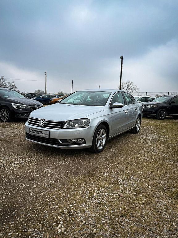 Gebraucht VW Passat Comfortline 140 PS (102 kW) 2014 Silber Limousine
