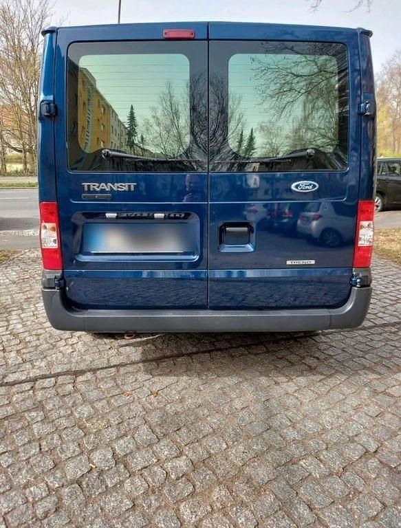 Second-hand Ford Transit Trend 101 CP (74 kW) 2012 Albastru Pickup