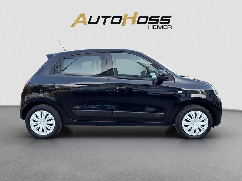 Gebraucht Renault Twingo Equilibre 65 PS (47 kW) 2023 Schwarz Kleinwagen