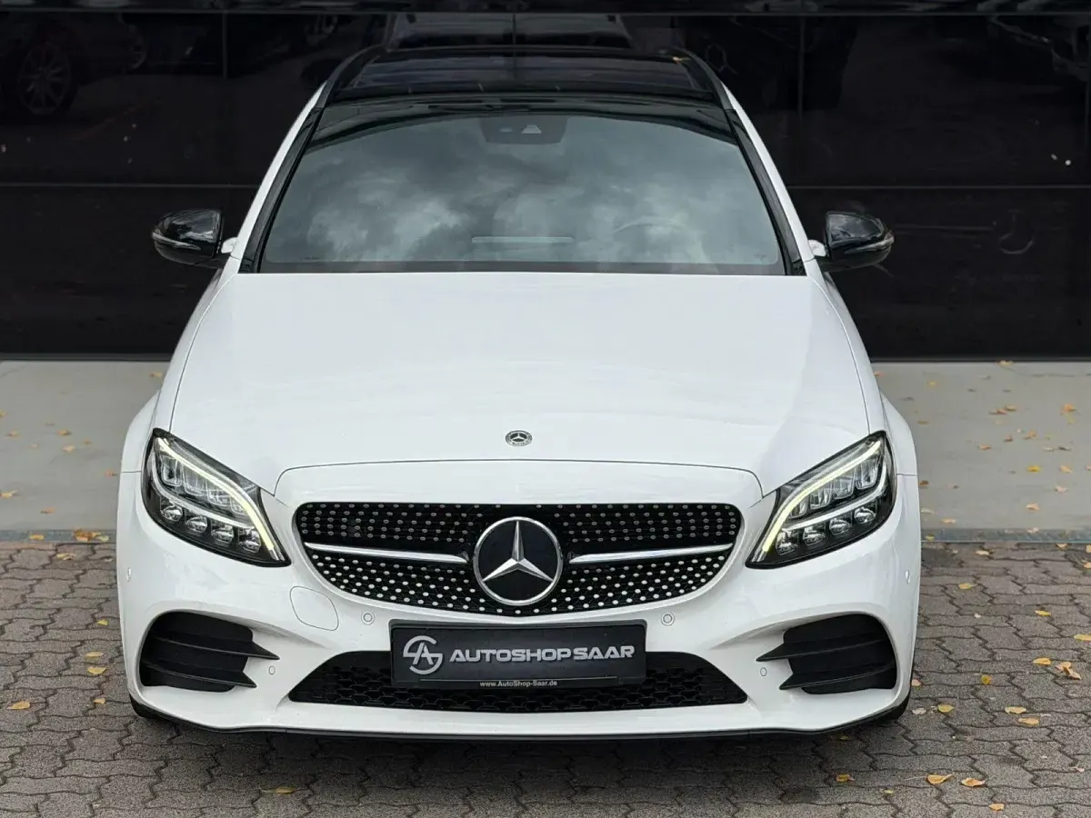 Gebraucht Mercedes C200 184 PS (135 kW) 2019 Weiß Kombi