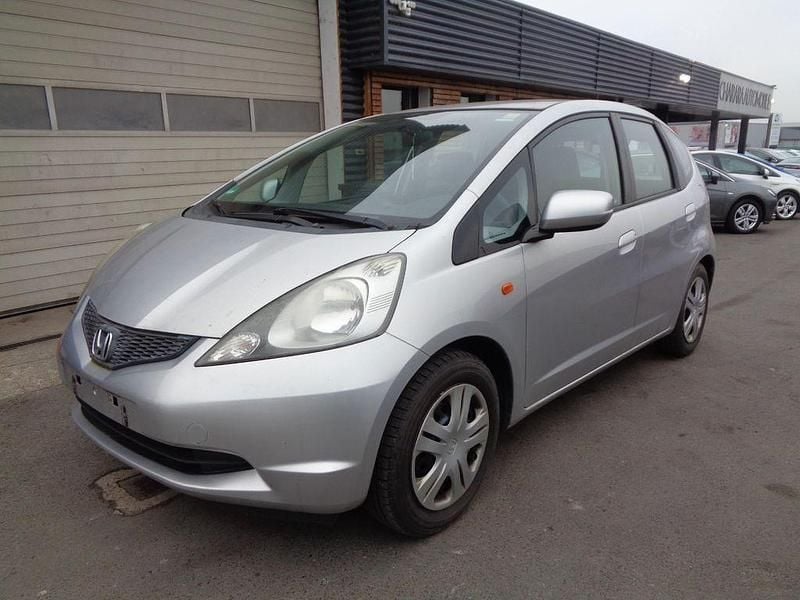 Gebraucht Honda Jazz Trend 90 PS (66 kW) 2011 Silber Kleinwagen