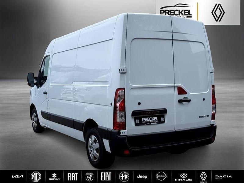 Gebraucht Renault Master Komfort 150 PS (110 kW) 2023 Mineralweiß Van
