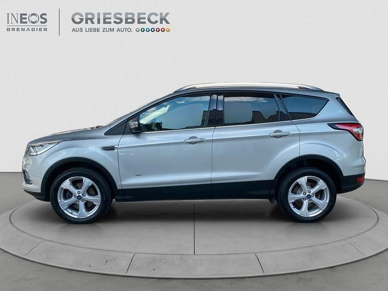 Gebraucht Ford Kuga Titanium 150 PS (110 kW) 2019 Silber (metallic) SUV