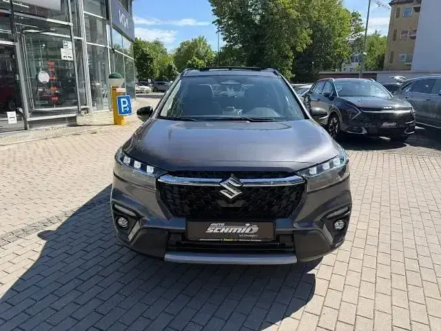Neu Suzuki SX4 S-Cross Comfort+ 110 PS (80 kW) 2026 Grau SUV