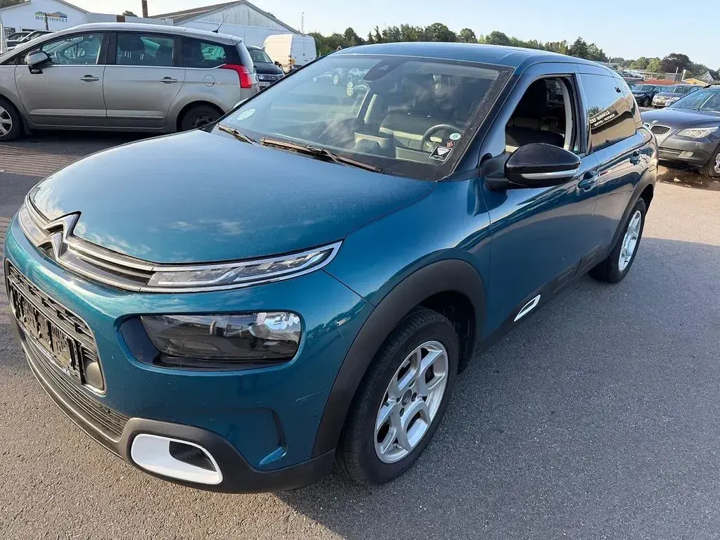 Gebraucht Citroën C4 Feel 110 PS (80 kW) 2019 Blau Limousine