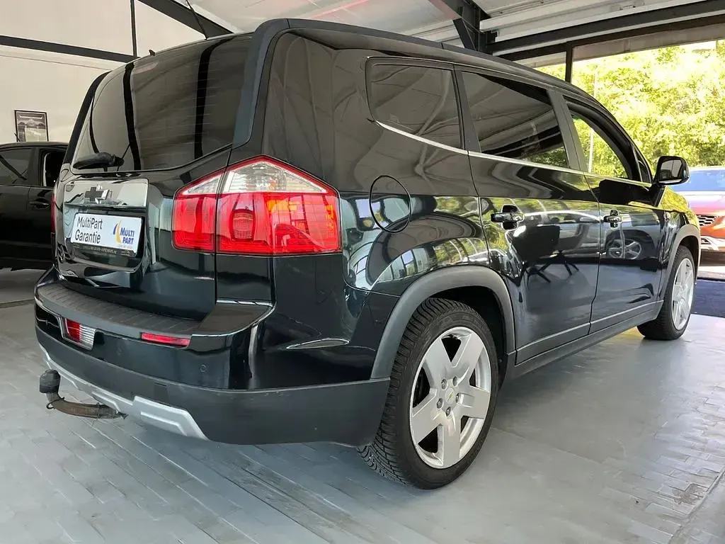 Gebraucht Chevrolet Orlando LTZ 141 PS (103 kW) 2011 Schwarz Van / Kleinbus