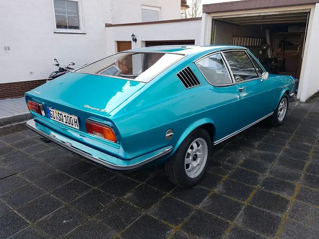 Occasion Audi 100 111 ch (81 kW) 1975 Bleue Berline