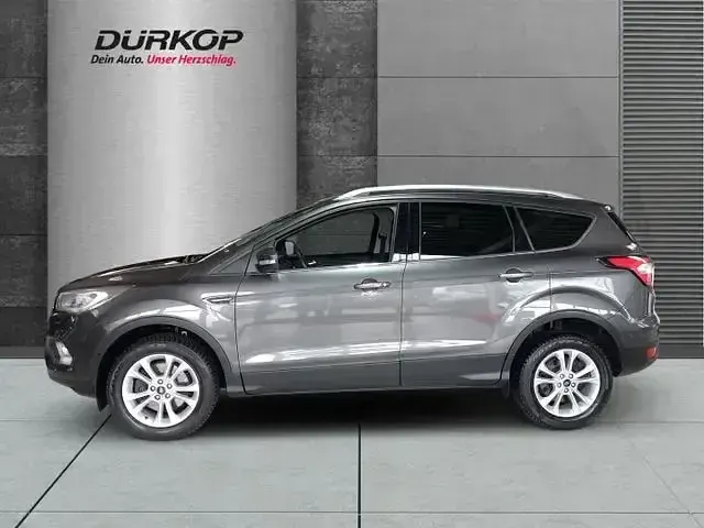 Gebraucht Ford Kuga Titanium 175 PS (128 kW) 2019 Magneticgrau (metallic) (metallic) SUV