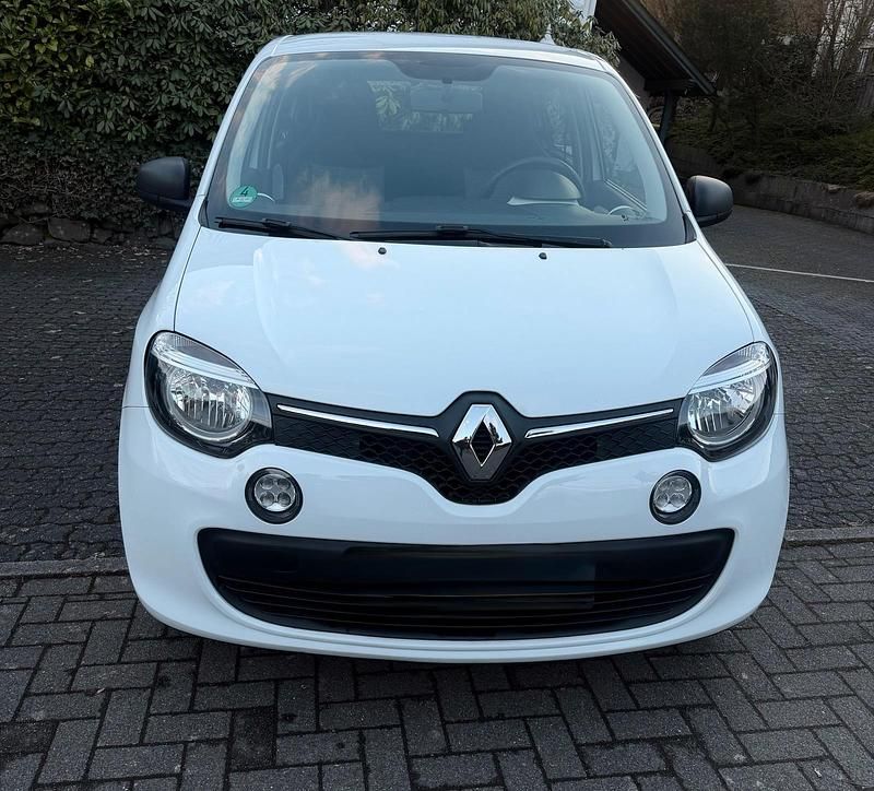 Gebraucht Renault Twingo 75 PS (55 kW) 2015 Weiß Kleinwagen