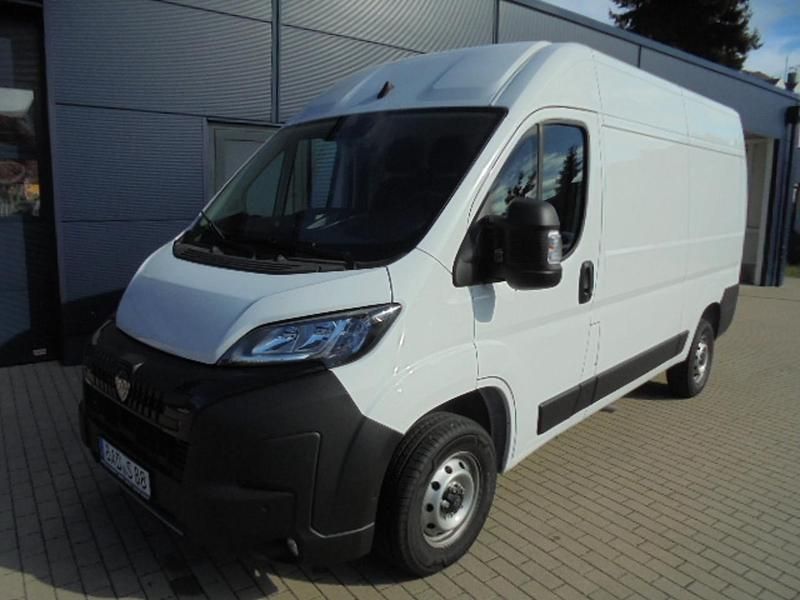 Neu 2025 Peugeot Boxer Van | 30.690 € (Fairer Preis) - Bild 1/1