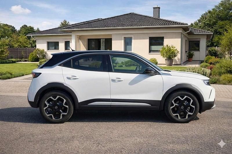 Gebraucht Opel Mokka-e Ultimate 100 kW (136 PS) 2023 Weiß SUV