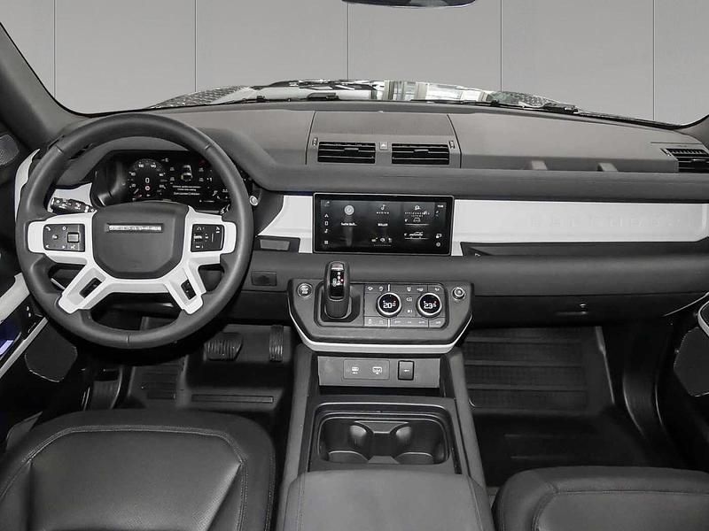 Gebraucht Land Rover Defender SE Dynamic 304 PS (223 kW) 2023 Carpathian grey SUV